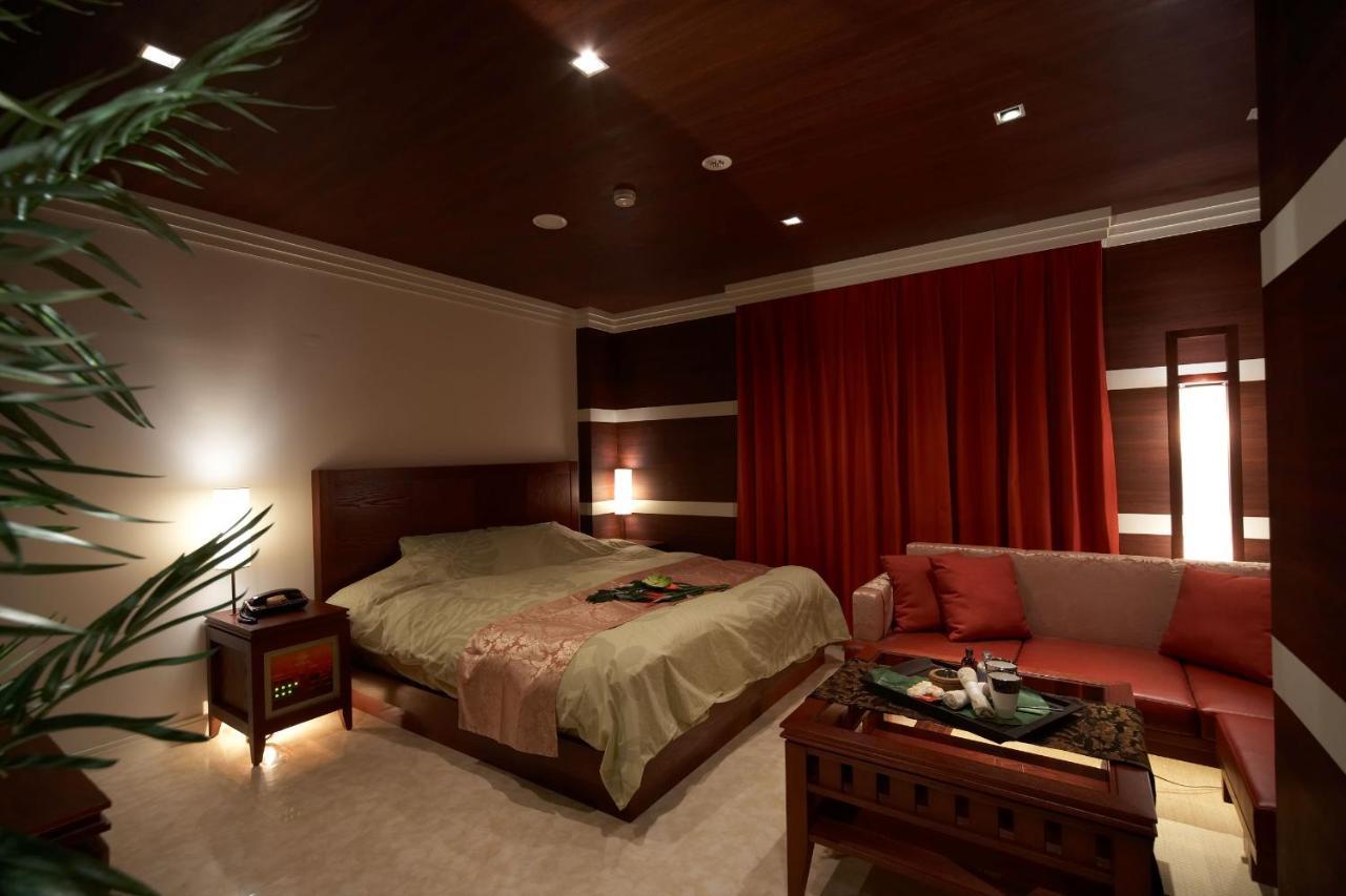 Le Ciel Spa & Resort (Adults Only) Tsurugashima Exterior foto